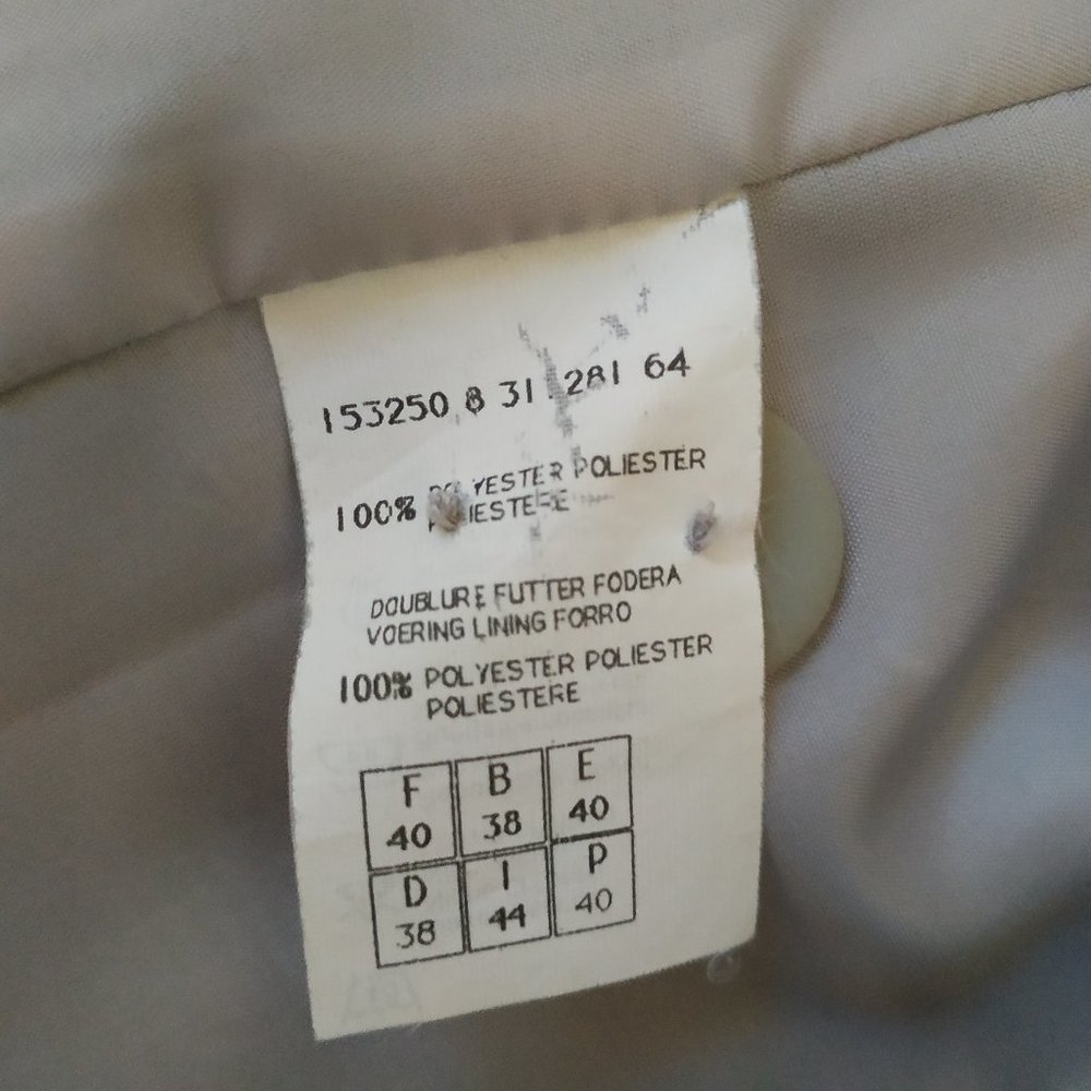 Lady's jacket, tailored. size M-L (EU 40, UK 38) - Picture 4 of 5
